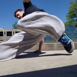 Meet your Posher, Robert